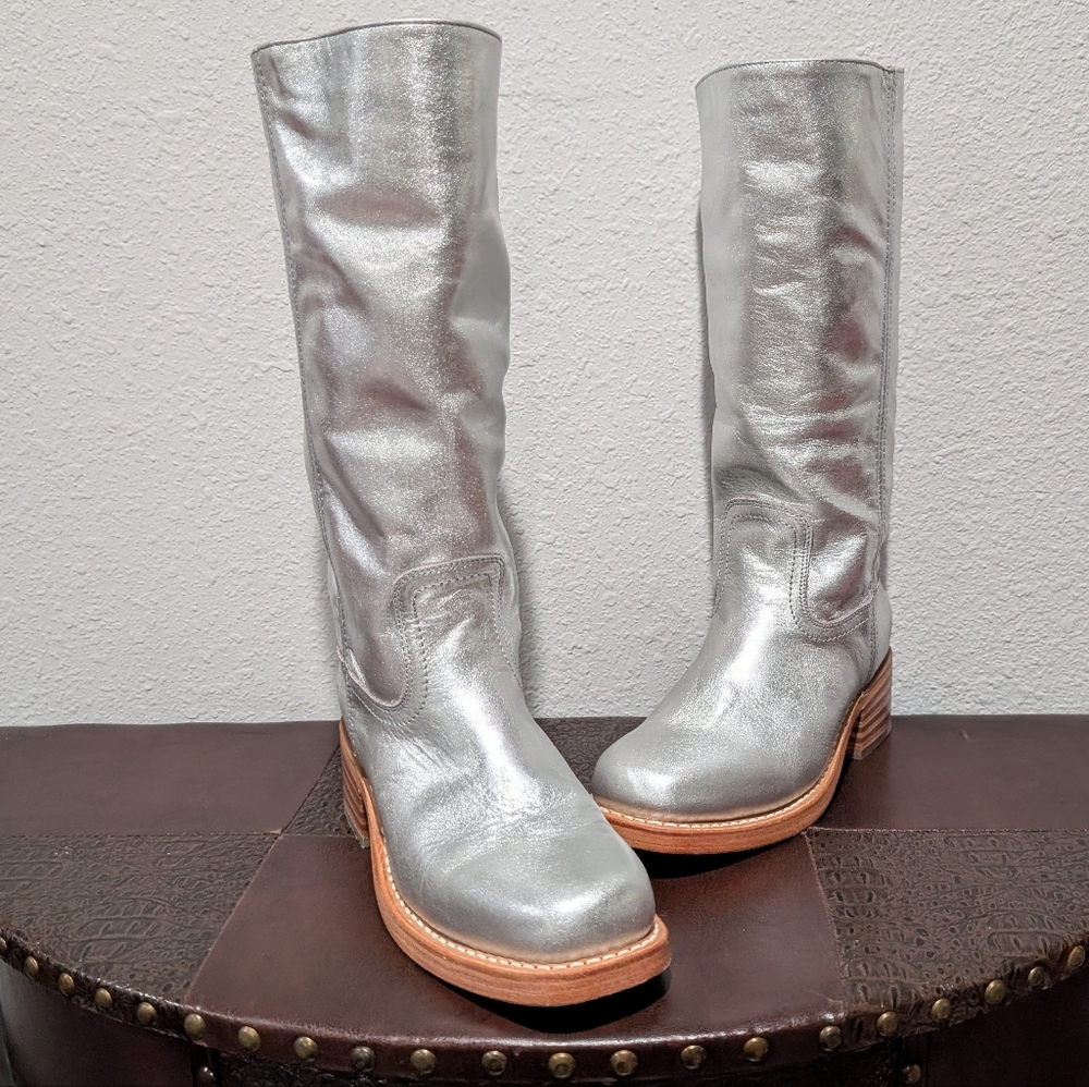 Frye Campus Silver Leather Boots Size 8.5 - Picture 10 of 16